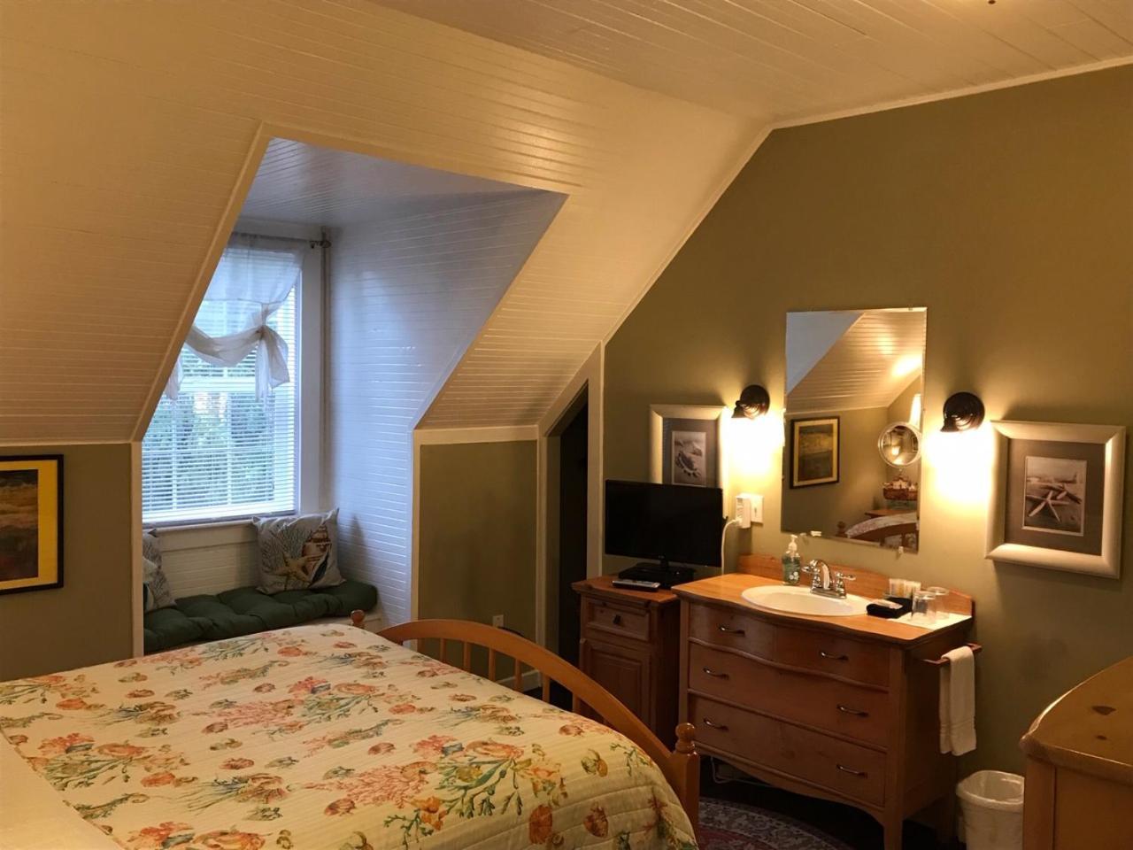 Inn At Harbour Village Ilwaco Экстерьер фото